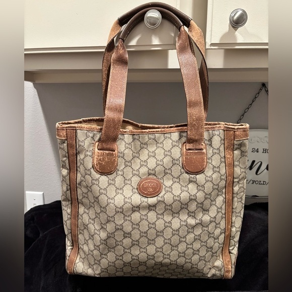 Gucci Handbags - Gucci Plus Rare Large Vintage Tote
